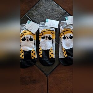 Xhilaration Yellow and Black Animal Print Socks
